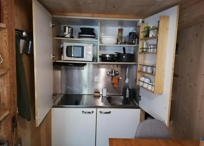 Le Carnotzet * فولّي